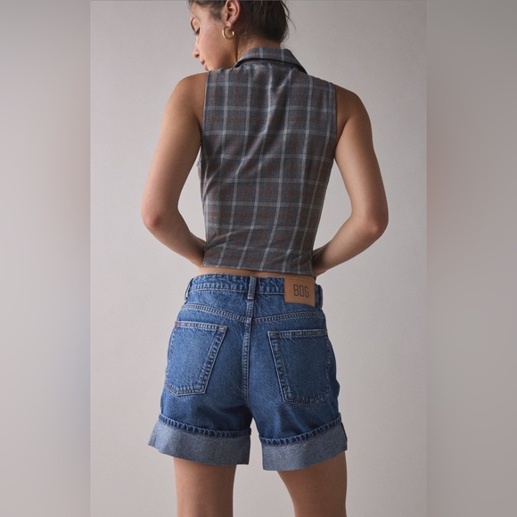 BDG Indie mid-rise cuffed denim short - Picture 4 of 5